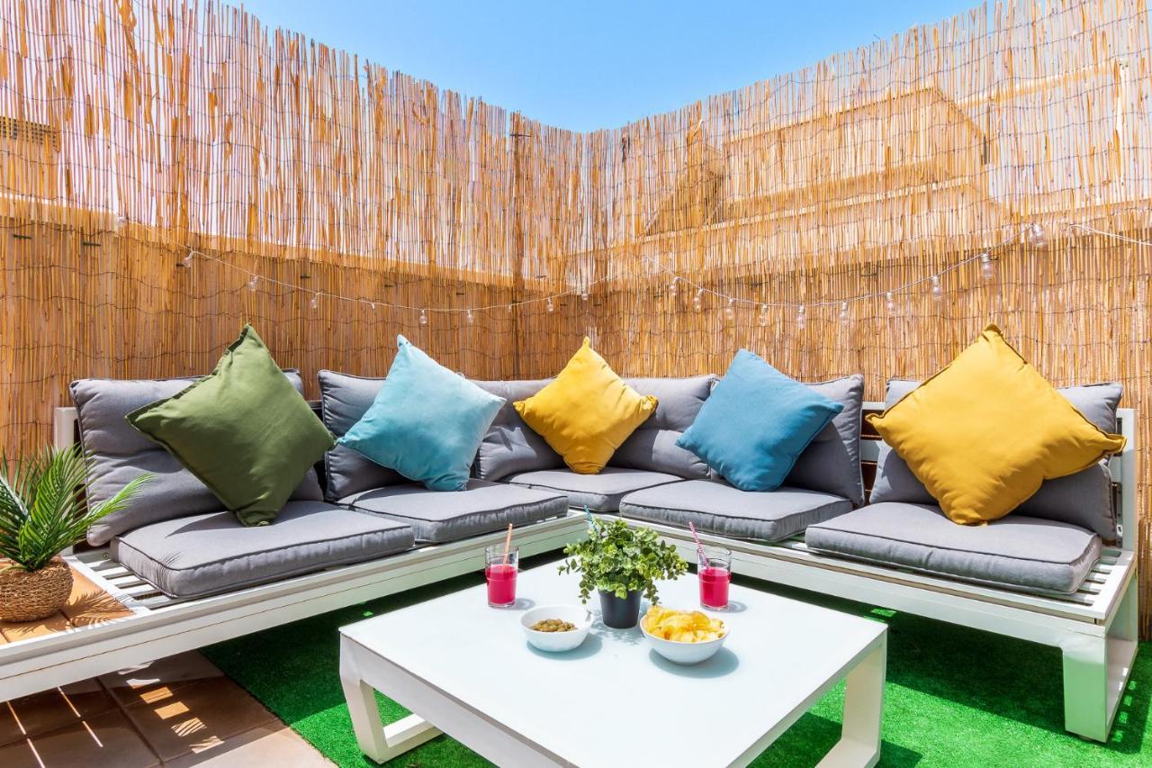 -malagasunapts-city Centre Terrace Pool Parking Apartamento *
